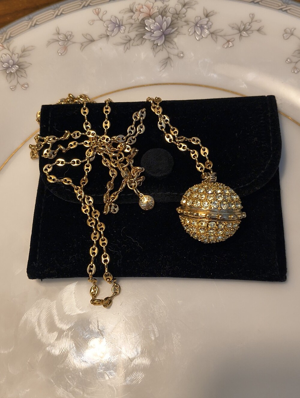 J Crew Taj Mahal Crystal Ball Link Chain Gold Necklace with Black Velvet Pouch